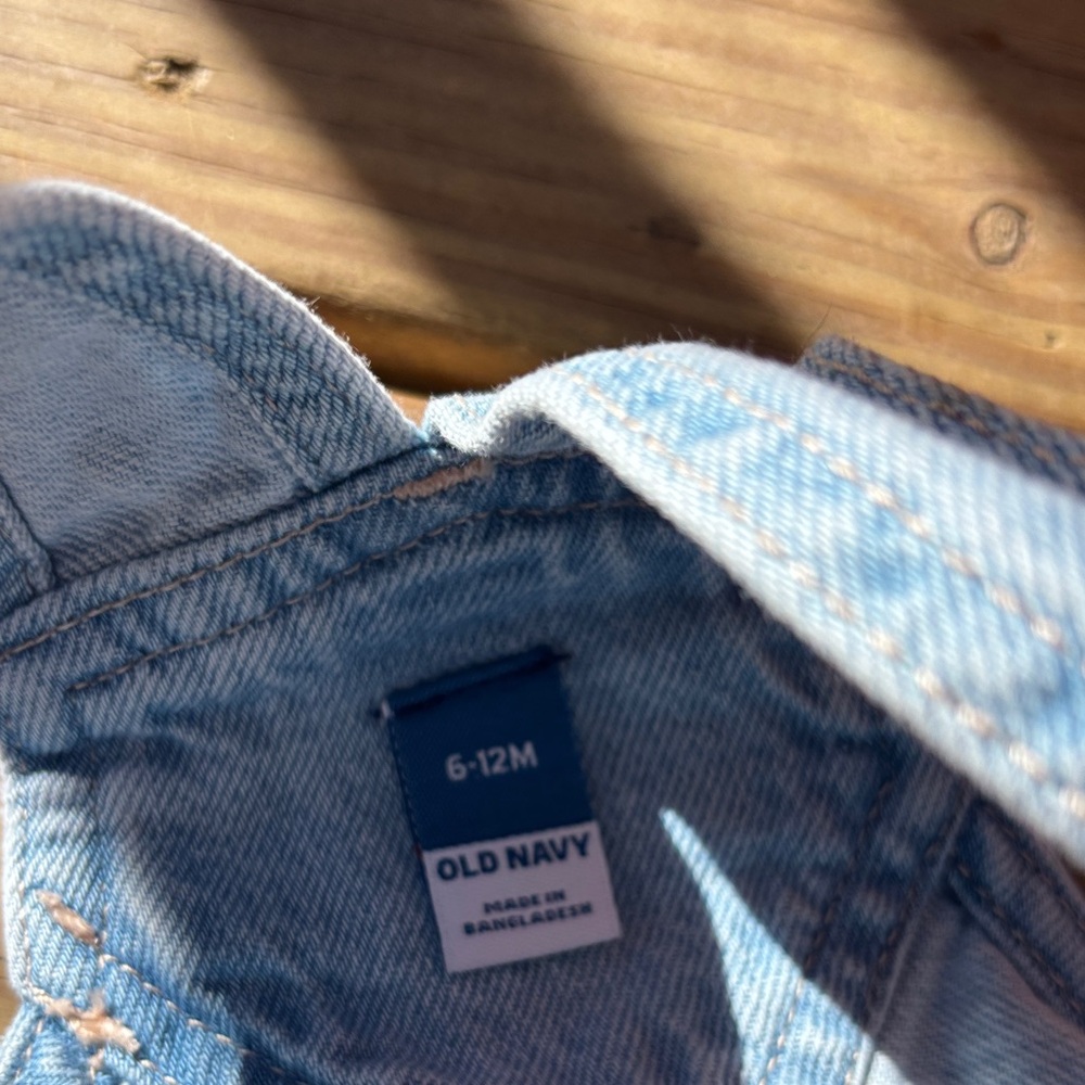 old navy baby Denim Blue Overalls size 6-12 months - Picture 2 of 4